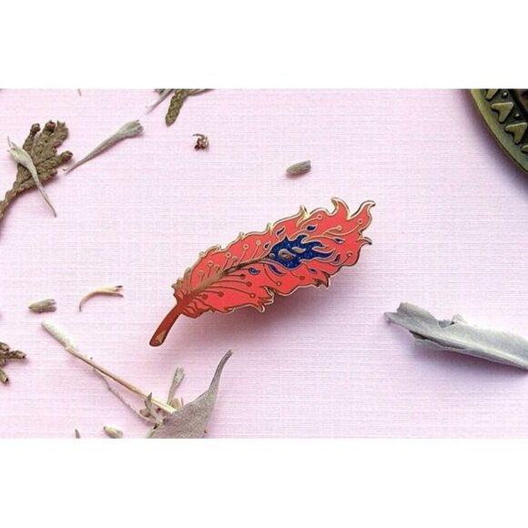 Phoenix Feather Pin - Gold Plated Fantasy & Mythical Jewelry & Brooch - Picture 7 of 9